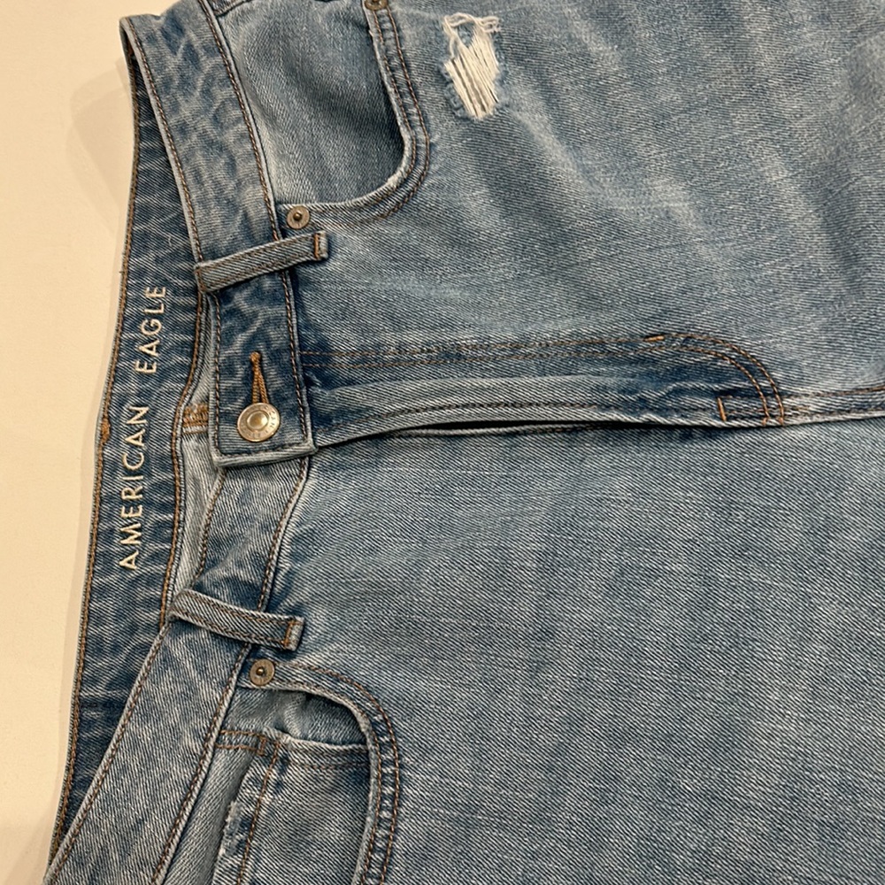 AE Ripped Mom Jeans - Picture 4 of 5